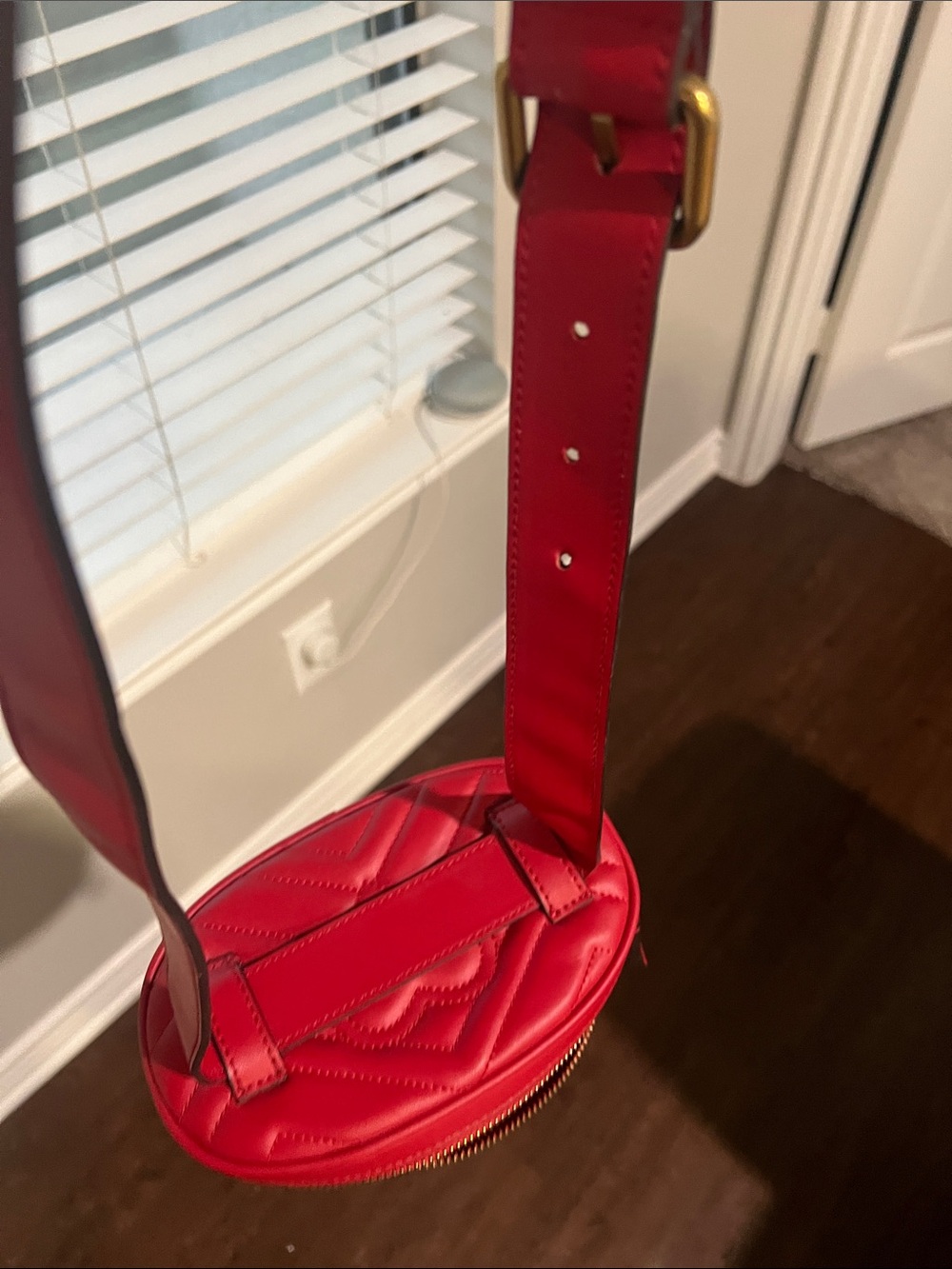 Gucci Marmont Chevron Belt Bag - Picture 4 of 5